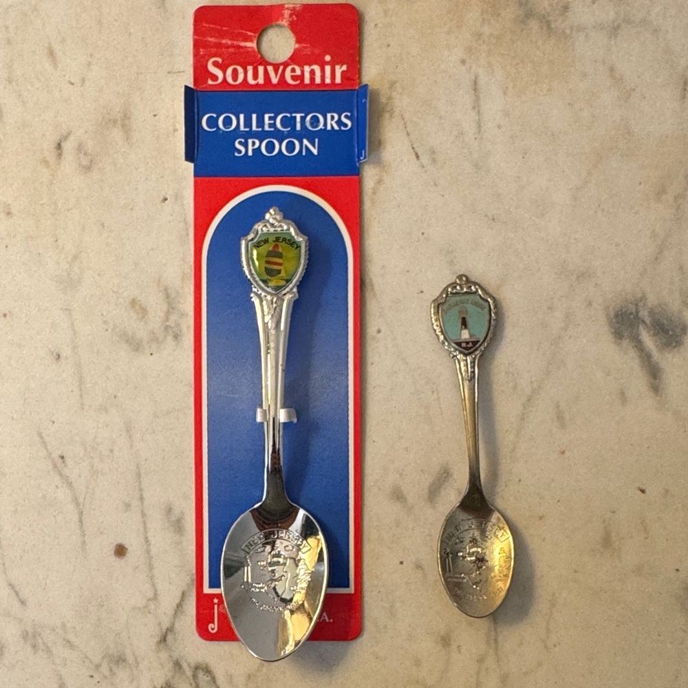 Connecticut Silver Souvenir Collectors Spoon Set with Crest